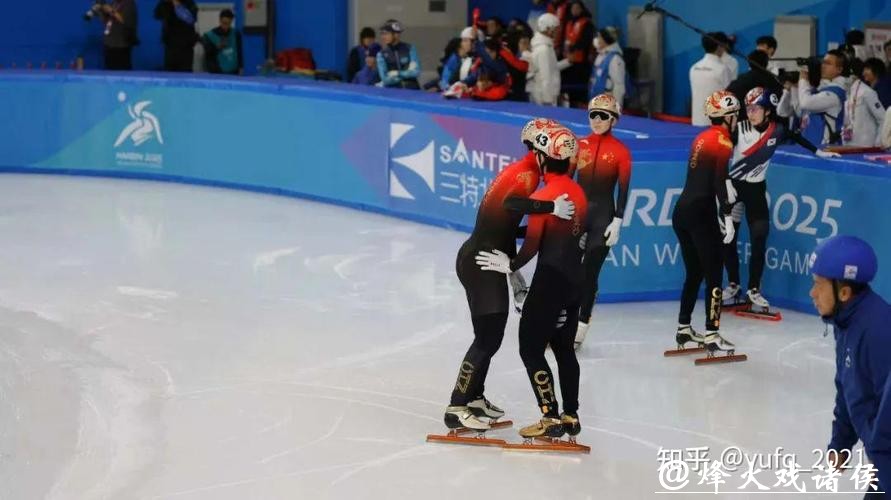 短道速滑首金诞生！东道主意大利夺冠！中国短道队遗憾失误，无缘奖牌！